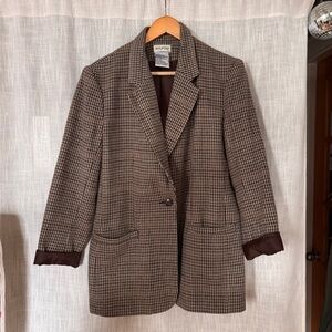 White Stag Brown and Cream Houndstooth Blazer